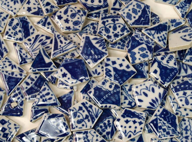Blue And White Porcelain Mosaic Tile Mix 6 (Case of 1)