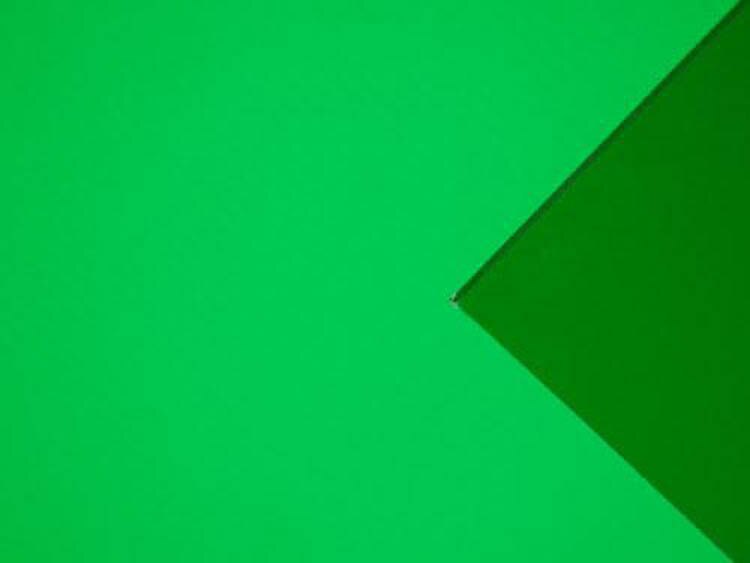 12" X 24" Medium Green Transparent (Case of 1)