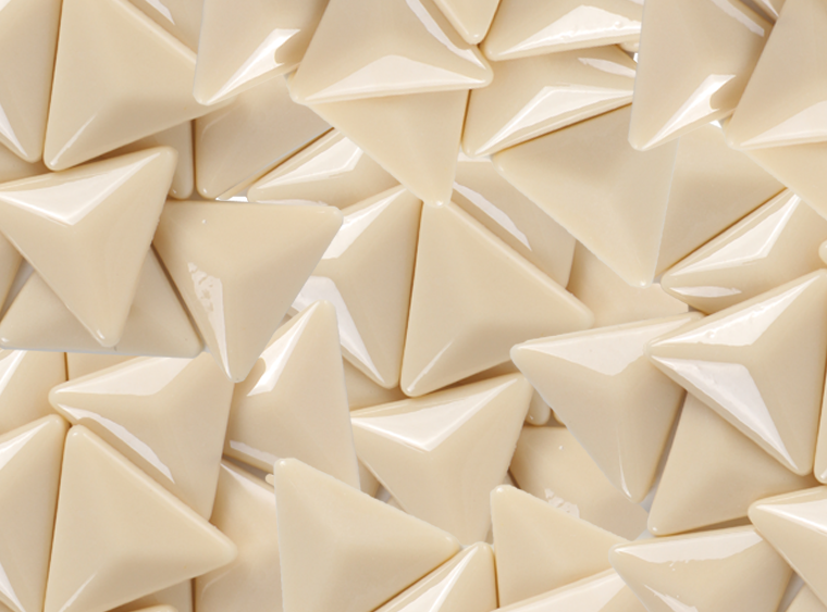 Crème Burlee Glossy Triangle Mosaic Tile 28mm (Case of 1)