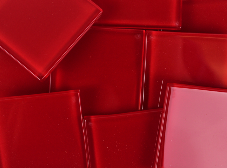 Medium Red Crystal Glass Mosaic Tile 48 Mm (Case of 1)