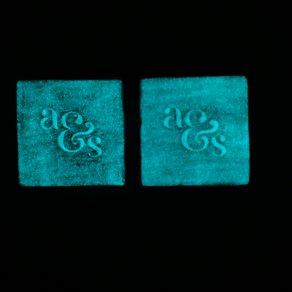 White glow glaze